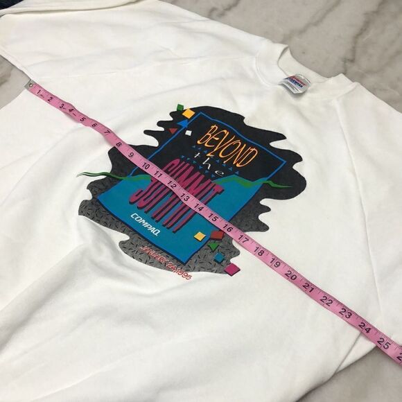 Vintage 90’s Crewneck Sweater Compaq Computers “Beyond The Summit” 1995 - Picture 6 of 6